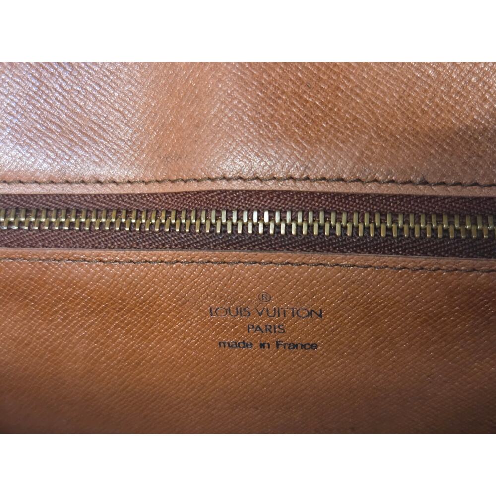 Louis Vuitton Bordeaux Monogram Crossbody Clutch Bag Vintage Brown Leather Trim - Picture 10 of 15